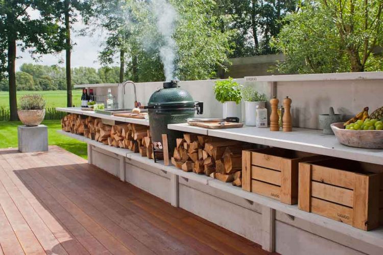 Outdoor-Kitchen