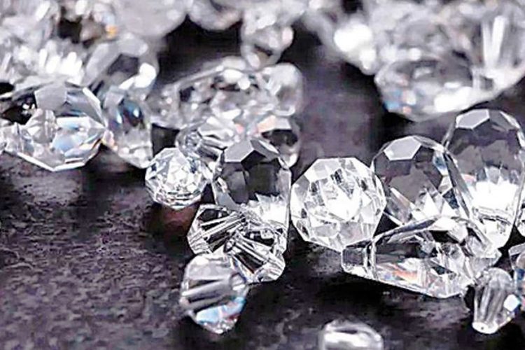 How to Know Your Diamond is a Fake 